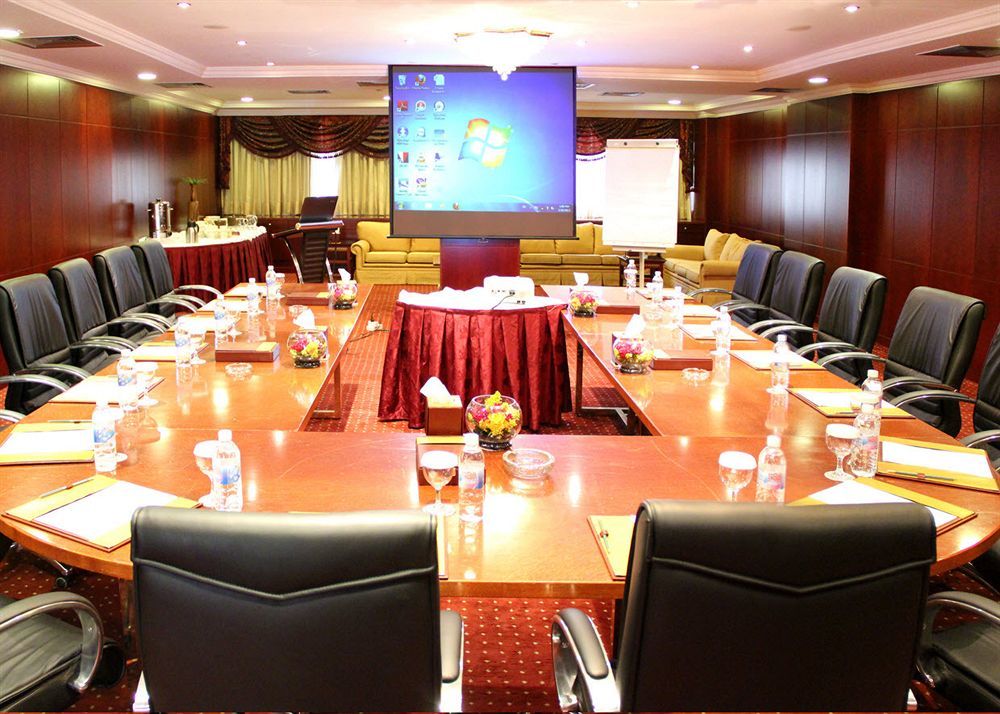 Al Shohada By Palm Rich Makkah Hotell Mekka Exteriör bild Meeting room