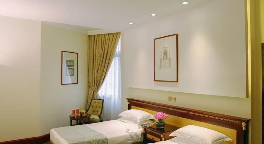 Al Shohada By Palm Rich Makkah Hotell Mekka Exteriör bild A room at the hotel